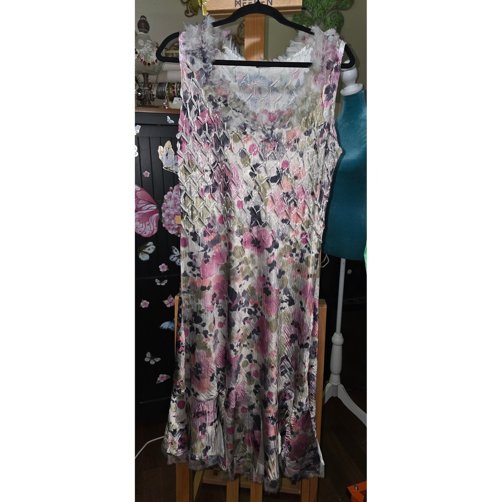 Komarov Floral Pleated Crinkle Midi Dress Sleeveless Pink Purple Silver Womens